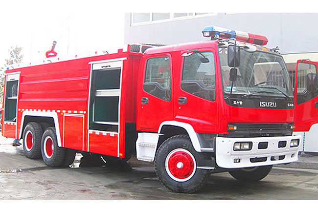 五十鈴后雙橋泡沫消防車左側(cè)展示圖